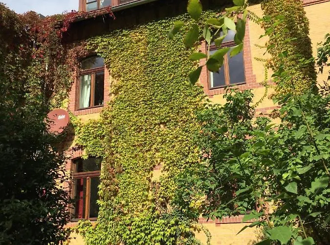 Ferienwohnung Huttenstraße Halle